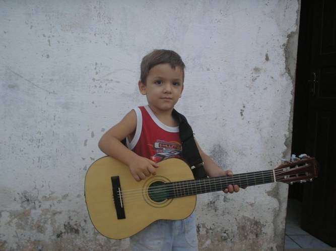 AMIGOS DE VÍTIMAS DE ACIDENTES DISPUTAM NOME DE UTI