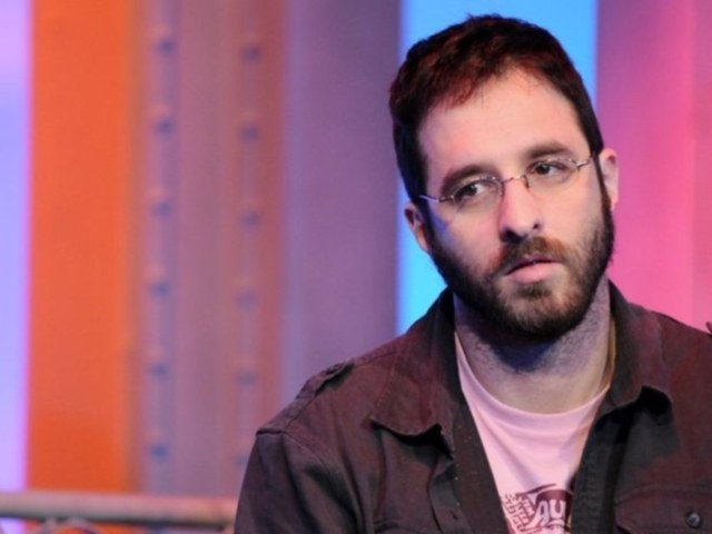 Orgulho de Rafinha Bastos atrapalha negociação com a Band, diz jornal