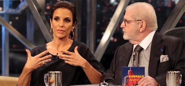 Ivete Sangalo revela vício em faxina: "Esfregão é um tesão"
