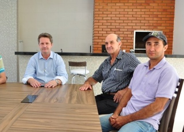 Agricultura: Rover demite titular e adjunto e não nomeia ninguém para secretaria