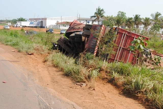 Urgente! Funcionário de auto-elétrica morre em acidente na BR 364
