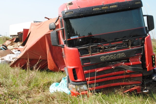 Morre na UTI do Hospital Regional caminhoneiro vítima de acidente na BR 364