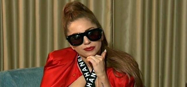Cheia de exigências, Lady Gaga dificulta entrevista