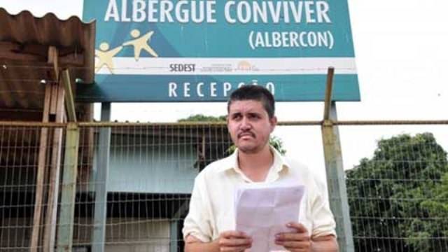 Rondoniense “depenado” em Brasília ganha passagem de avião para voltar