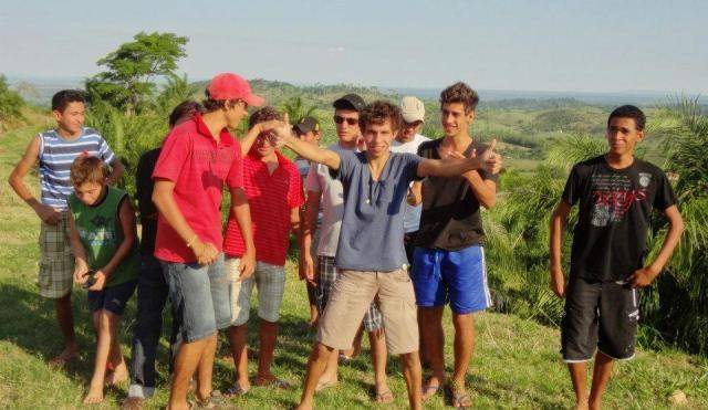 Sem opções na cidade, jovens de Cerejeiras buscam diversão em Cabixi