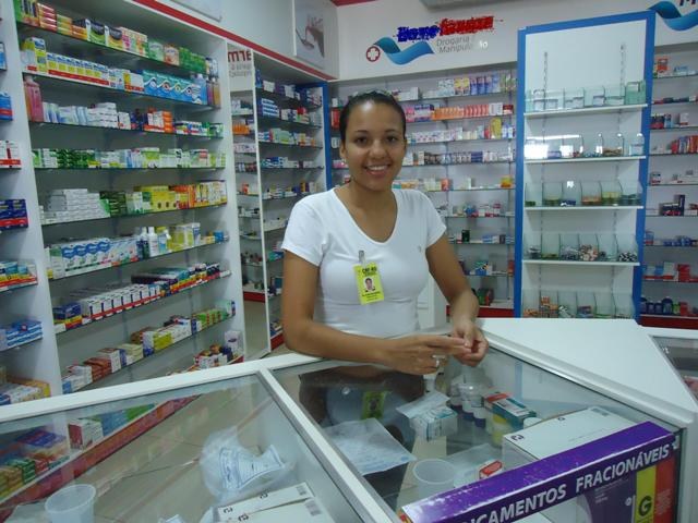Em Cerejeiras, escassez de farmacêuticos formados preocupa empresários do setor