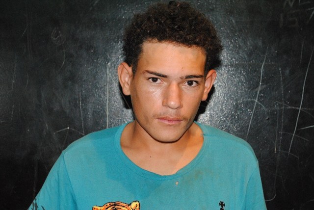 Em ação rápida, Polícia Militar prende rapaz que roubou mercado no Embratel 