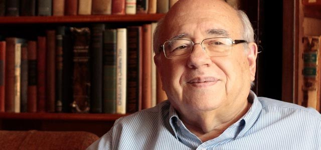 Luis F. Verissimo é internado em estado grave e respira com ajuda de aparelhos