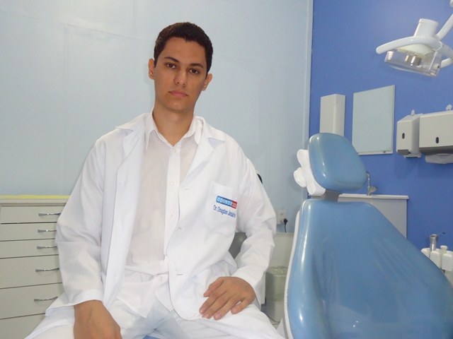 Cerejeiras: dentistas dizem que mercado para novos profissionais está saturado