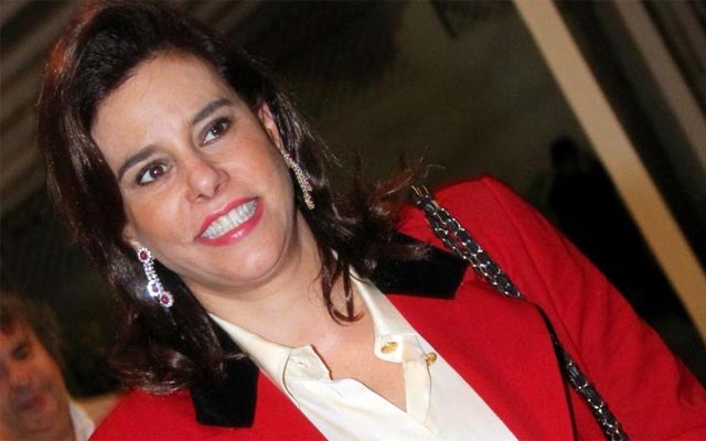 Que prejuízo! Narcisa Tamborindeguy esquece todas suas joias em táxi