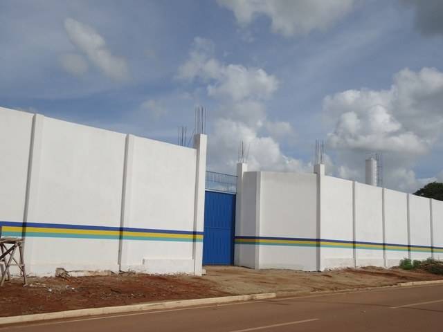 Televisores instalados nas celas causam discórdia entre detentos em Cerejeiras
