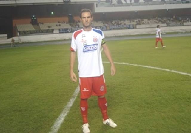 Zagueiro que foi destaque no VEC vai disputar campeonato paulista 2013