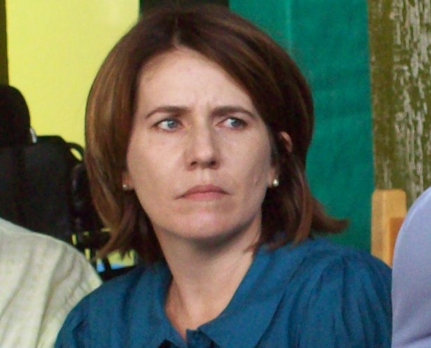 ELIANE PEDE PARA ROVER “ACORDAR PRA VIDA”