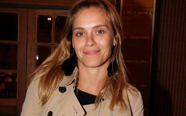 Carolina Dieckmann defende aborto: