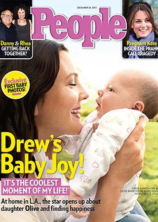Drew Barrymore finalmente mostra fotos e apresenta a pequena Olive 