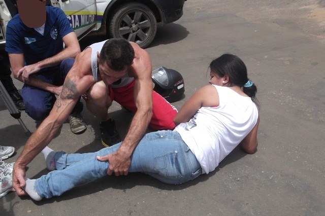 Motociclistas ficam feridas em acidente no centro de Vilhena 