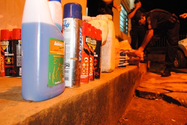 Policiais passam mal depois de atenderem ocorrência de queima de agrotóxicos