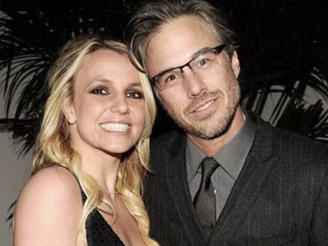 Ex-noivo de Britney Spears não pode falar da cantora