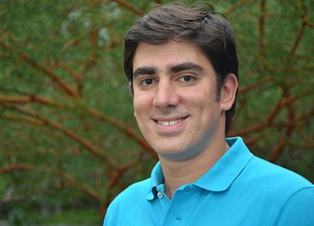 Marcelo Adnet vai para a Globo viver o Dentista Mascarado