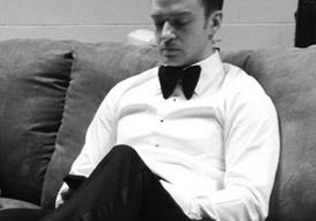 Justin Timberlake abre conta no Instagram e posta fotos sensuais