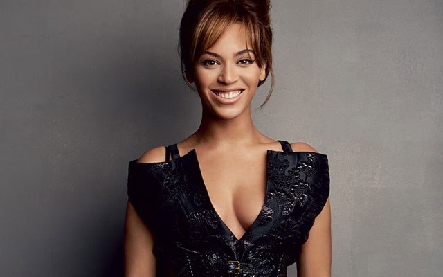 Beyoncé relembra parto: "Eu sei que parece loucura, mas eu senti uma comunicação