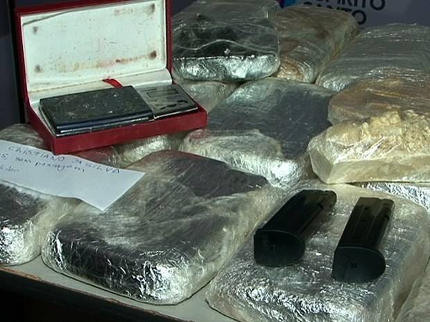 Homem da cidade de Ji-Paraná é preso com 30 quilos de crack no Espírito Santo