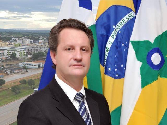 Conselho Regional de Medicina enquadra Zé Rover: “Soro vencido faz mal, sim!”