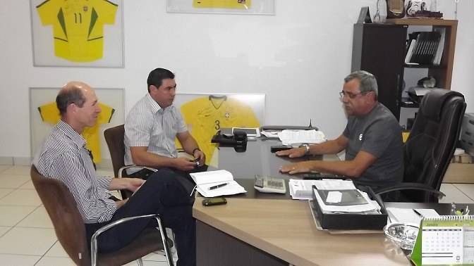 Secretário de Esporte de Vilhena visita FFER e garante que estádio estará pronto