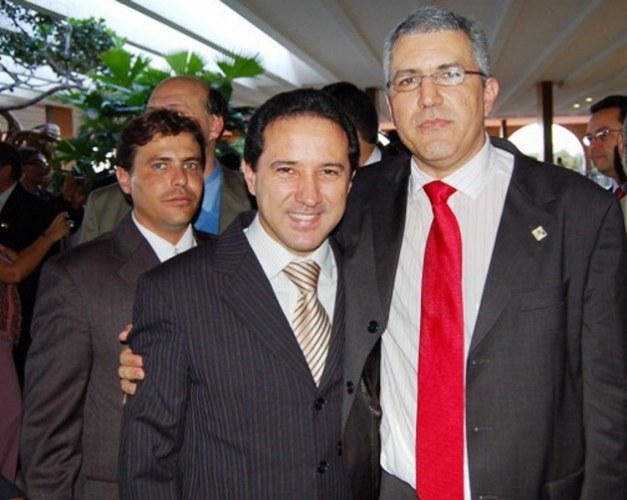 NATAN PRESTIGIA POSSE DO MINISTRO PADILHA