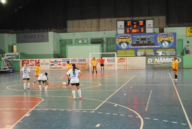  Terceira rodada do Municipal de Futsal aconteceu na noite desta segunda-feira