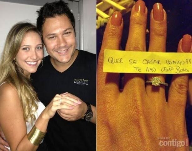 João Bosco usa biscoito da sorte para pedir namorada em casamento