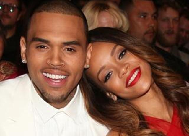 Chris Brown se diz "eternamente grato" pelo perdão de Rihanna