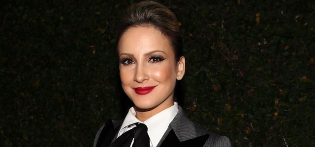 Claudia Leitte leva filho ao hospital e desmaia de nervosismo