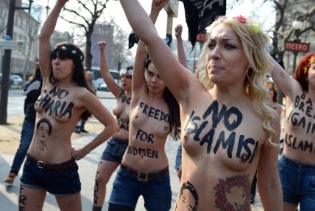 PROTESTO SEXY