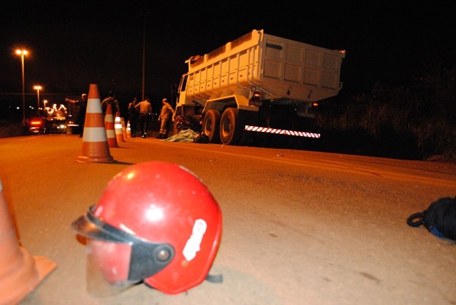  BR 364: Acidente na entrada de Vilhena causa morte de duas pessoas 