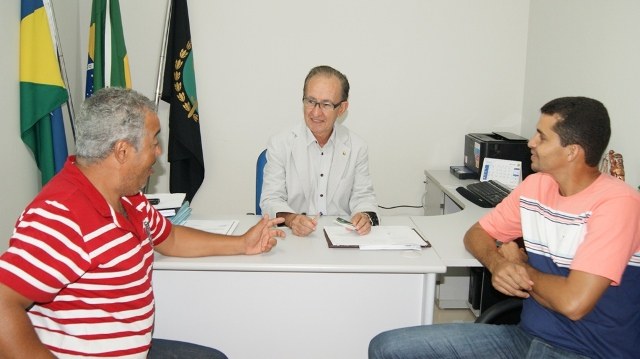 Vereadores de Corumbiara  pedem posto de atendimento da Defensoria Pública