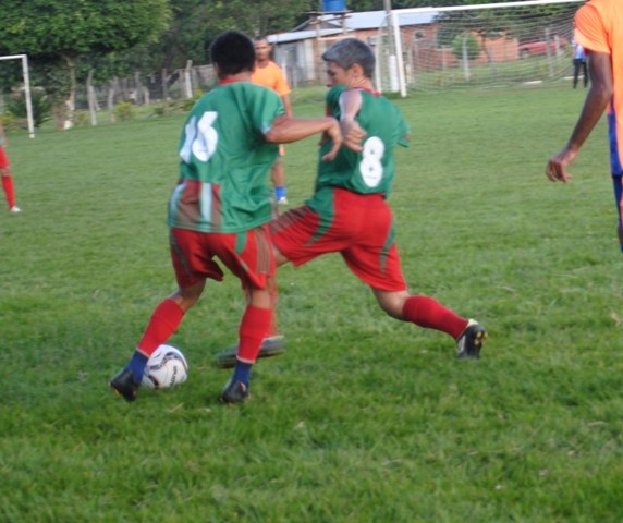 Mais duas equipes garantem vaga nas quartas de final da Copa do Trabalhador