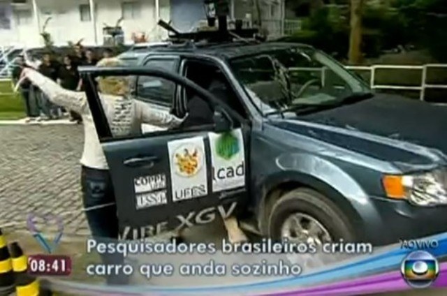 Ana Maria Braga passa bem após ser atropelada ao vivo durante "Mais Você"