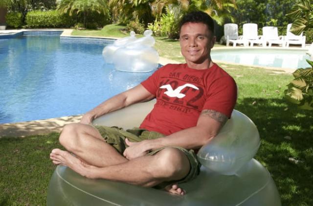 Netinho volta a ser internado em Salvador