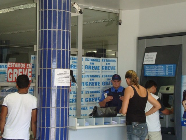 GREVE DA CAIXA AFETA TODAS AS CIDADES DO CONE SUL