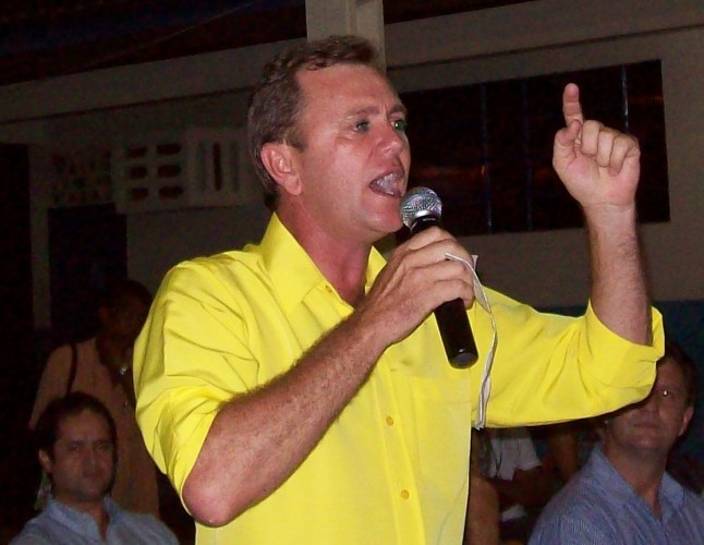 GOEBEL CHAMA MINISTRO DE MACONHEIRO