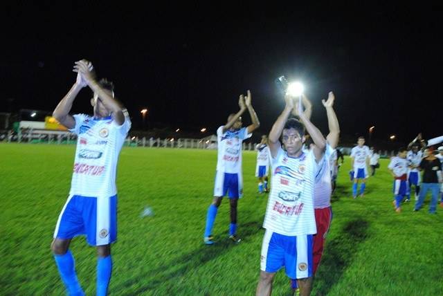 Vilhena larga na frente para conquista da vaga na final do Rondoniense 2013