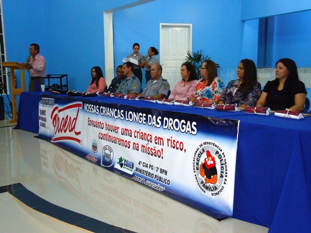 Em Cerejeiras, evento público comemora 10 anos do Proerd no município