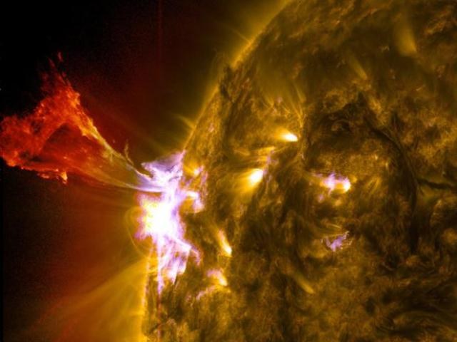 O SOL CONTRA NÓS