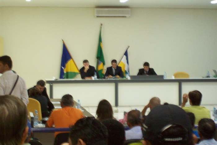 VEREADORES REJEITAM PEDIDO DE CPI CONTRA ROVER