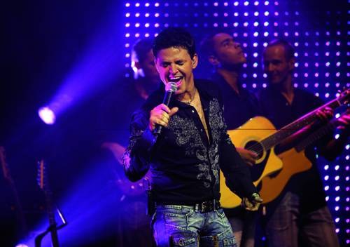 EDUARDO COSTA SE APRESENTA EM VILHENA