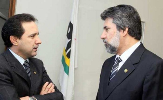 Sem Natan, Raupp vai intervir no PMDB de Vilhena e entregará partido a vereador