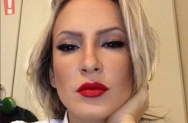 Claudia Leitte completa 33 anos e ganha homenagem do marido