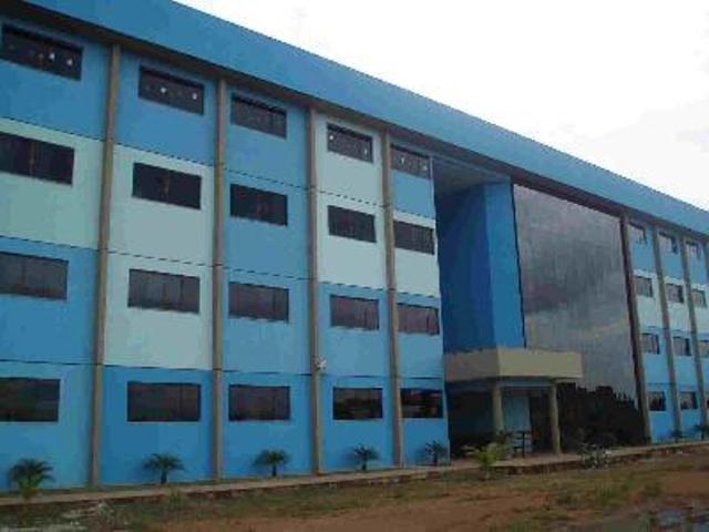 FACULDADE DE EX VICE-GOVERNADOR RONDONIENSE É DENUNCIADA AO MEC