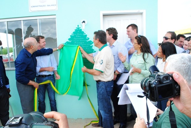 Aterro sanitário é inaugurado em Vilhena com presença de autoridades
